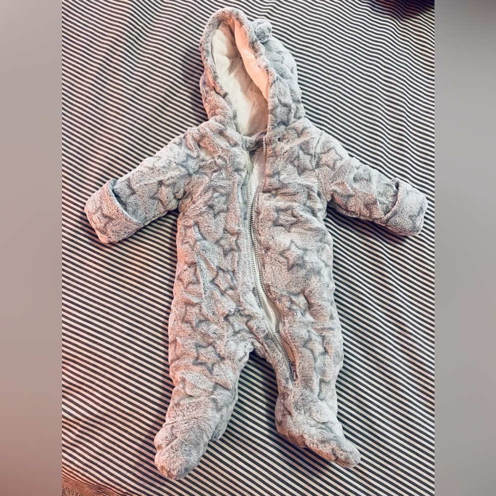3-6 months Baby Fleece Zipper Hooded One Piece Star Snowsuit by Wonder Nation